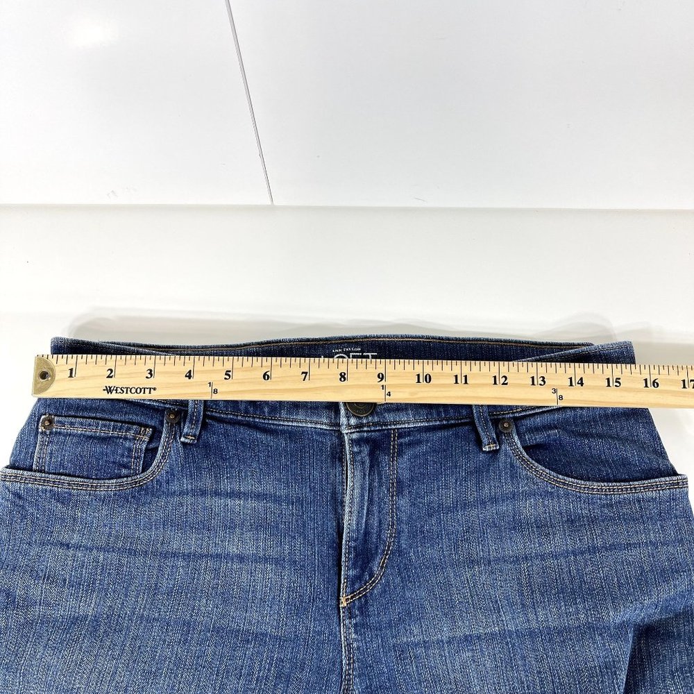 LOFT Ann Taylor Blue Relaxed Skinny Straight Leg Jeans Whiskered Size 4 - Picture 6 of 8